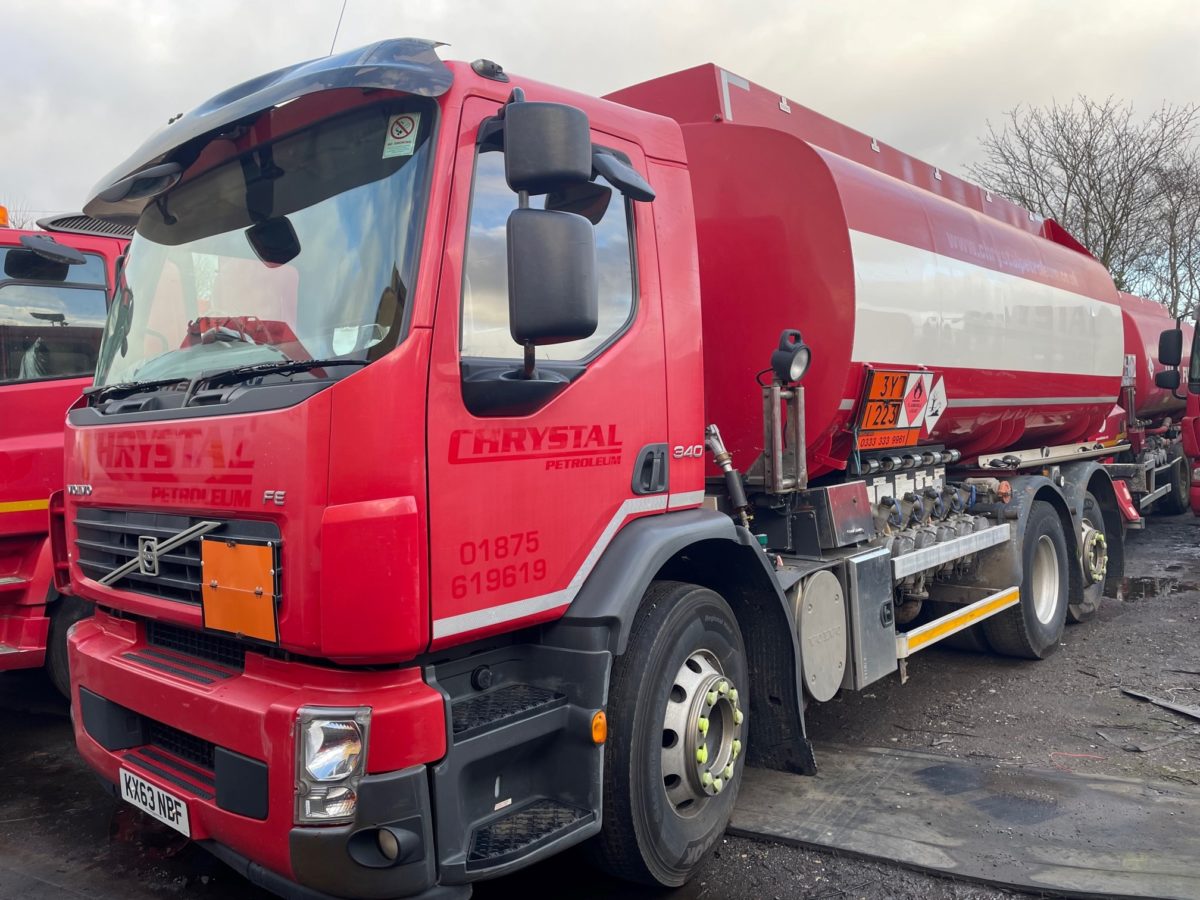 2013 VOLVO FE340 6X2 FUEL TANKER (CHOICE OF 2)